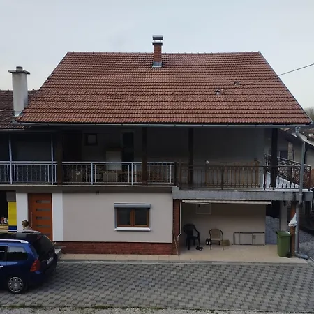 Iman Apartment Bihac